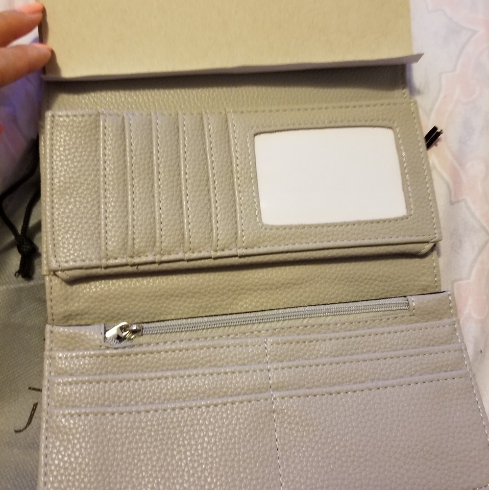 Wallet - Picture 5 of 7